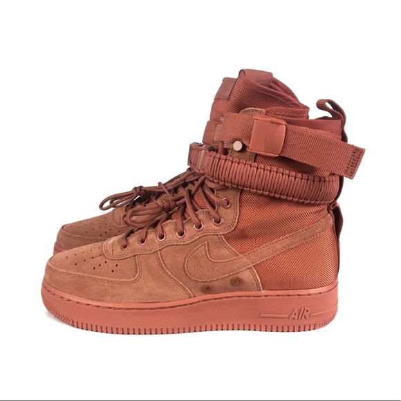 Nike SF Air Force 1 Dusty Peach (Winterized Issue) - Picture 3 of 7